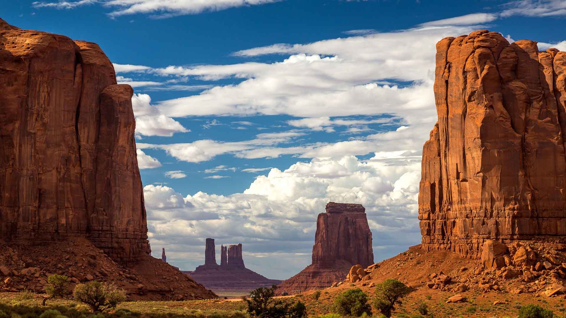 2 Home Main – Monument Valley